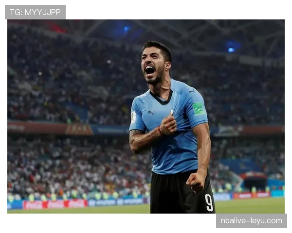 苏亚雷斯状态持续回暖，逆境中表现引瞩目