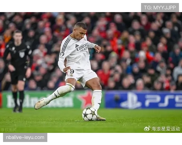 姆巴佩状态回暖，逐渐展现法国足球新生代的璀璨之星潜力